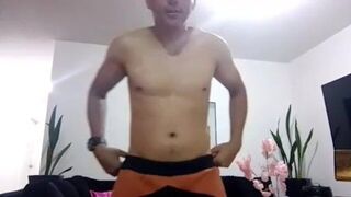 SEXY MAN DOES THE HOTTEST MOVEMENTS IN THE WORLD That will make you come HFD - porn video