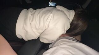 Picked up a whore and fucked her mouth in the car - porn video